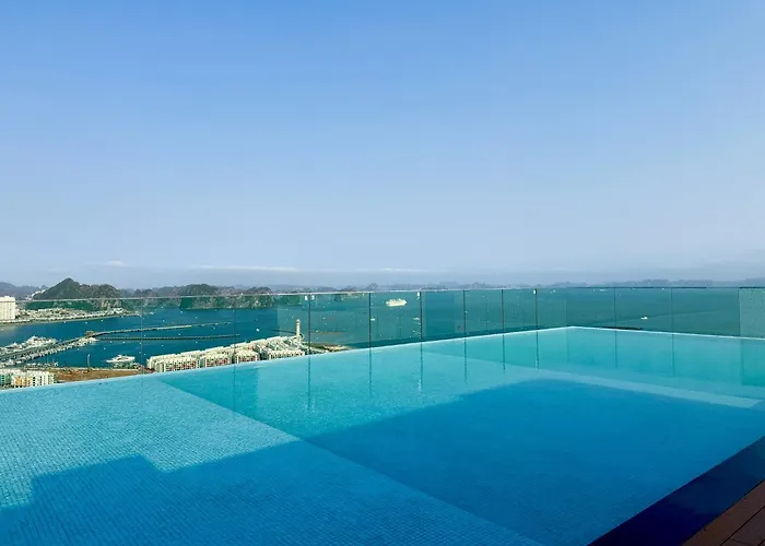 Apartment- Bay View * Ha Long
