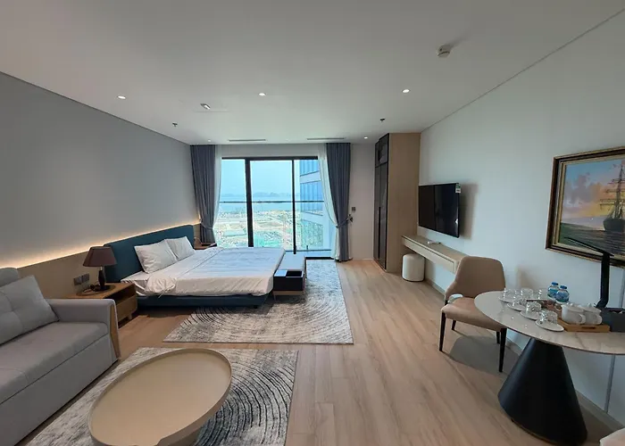 Apartment- Bay View * Ha Long